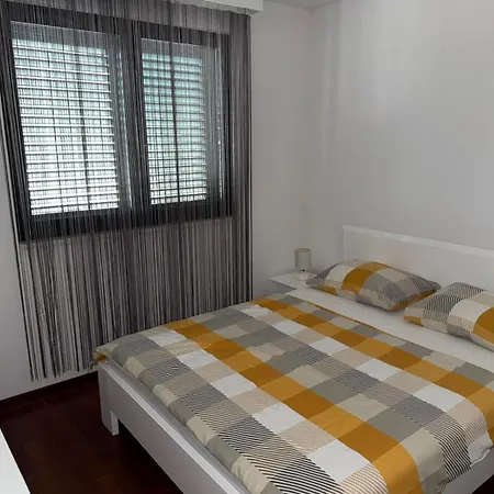 Apartment Peric